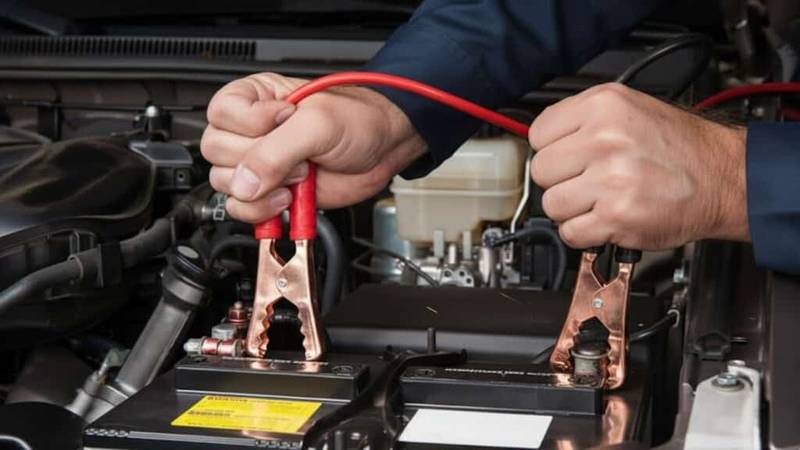 How to Hook Up Jumper Cables